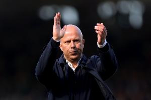 电讯报队记：斯洛特要确保利物浦进攻提升的同时，防守不掉链子