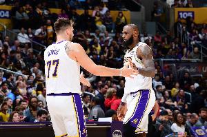 五大联赛-名嘴：东契奇是球霸且不防守 他把老詹当波什和乐福