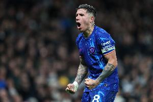 足球竞猜平台-恩佐单赛季英超主客场对阵热刺均破门，切尔西中场球员第三人